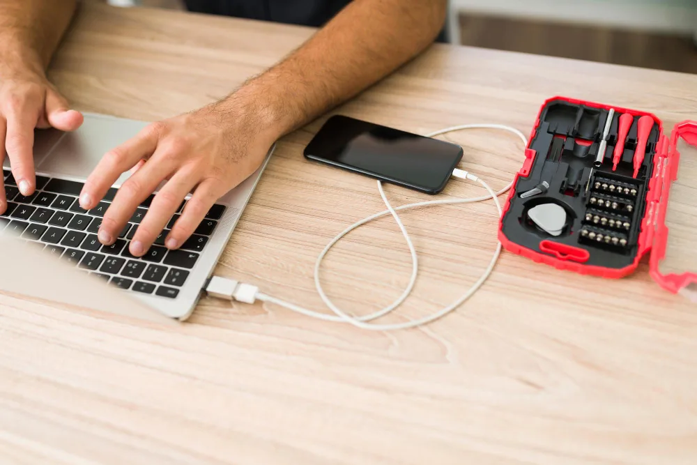Connecting a smartphone to a computer
