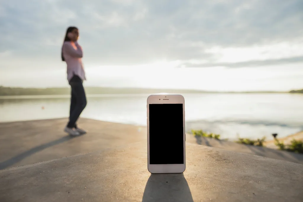 Why Does the Phone Overheat? Main Causes and Solutions