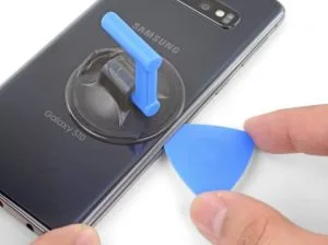 Samsung Galaxy S10 battery replacement