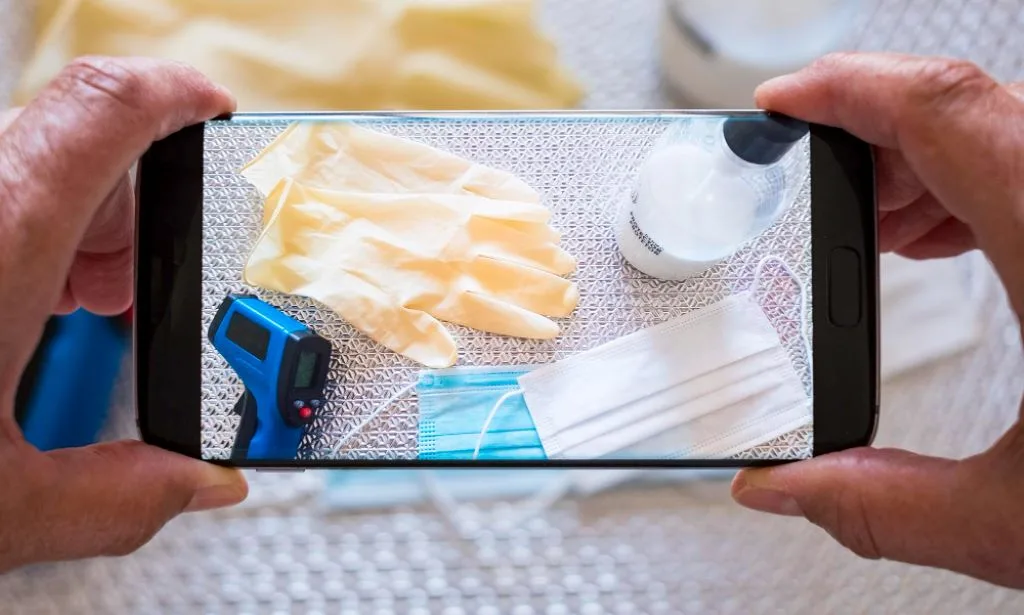 Samsung Galaxy S20+ ekrano keitimas 00