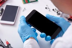 iPhone 15 Pro Max screen replacement 00