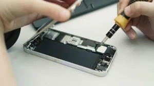 iPhone 6 Plus ekrano keitimas 00