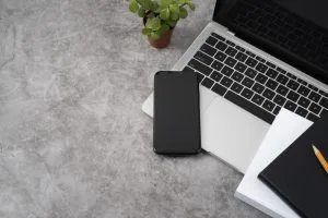 OLED ir AMOLED ekranai kas tai yra ir kaip jie veikia