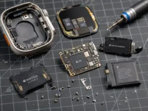 Apple Watch Series 10 42mm Remontas (Iliustracija 1)