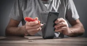 Huawei Mate 30 Pro Remontas (Iliustracija 1)
