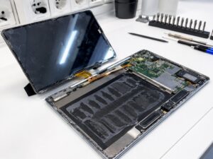 Lenovo M10 Gen3 Remontas (Iliustracija 2)