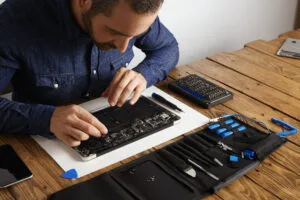 Lenovo nešiojamų kompiuterių Remontas (Iliustracija 1)