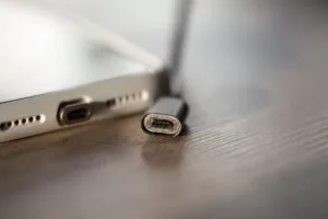 OnePlus Nord 2T Remontas (Iliustracija 2)