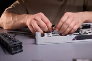 Nintendo Switch OLED Model remontas 02